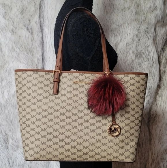 😍 Michael Kors 4 SET Designer Signature Purse Bag Wallet Wristlet Pom NWT - Picture 8 of 11